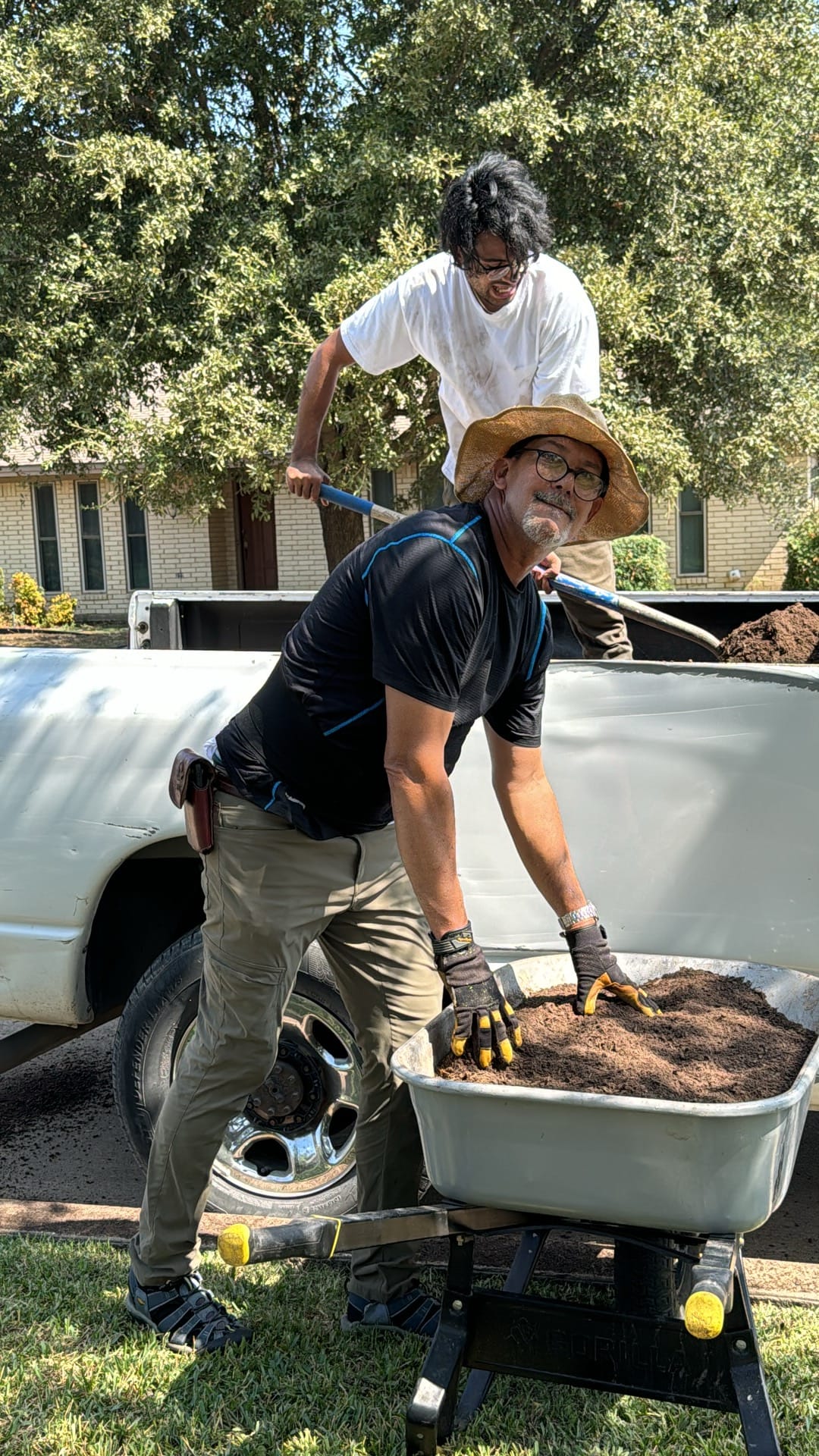 Shalomo Hernandez - Owner of Plano Landscaping Services and Living Color Designs in Plano TX
